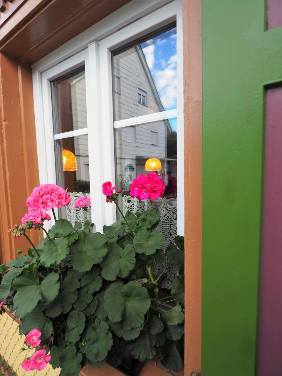 Landgasthof Zum Schwarzen Grat Isny im Allgäu Exterior foto